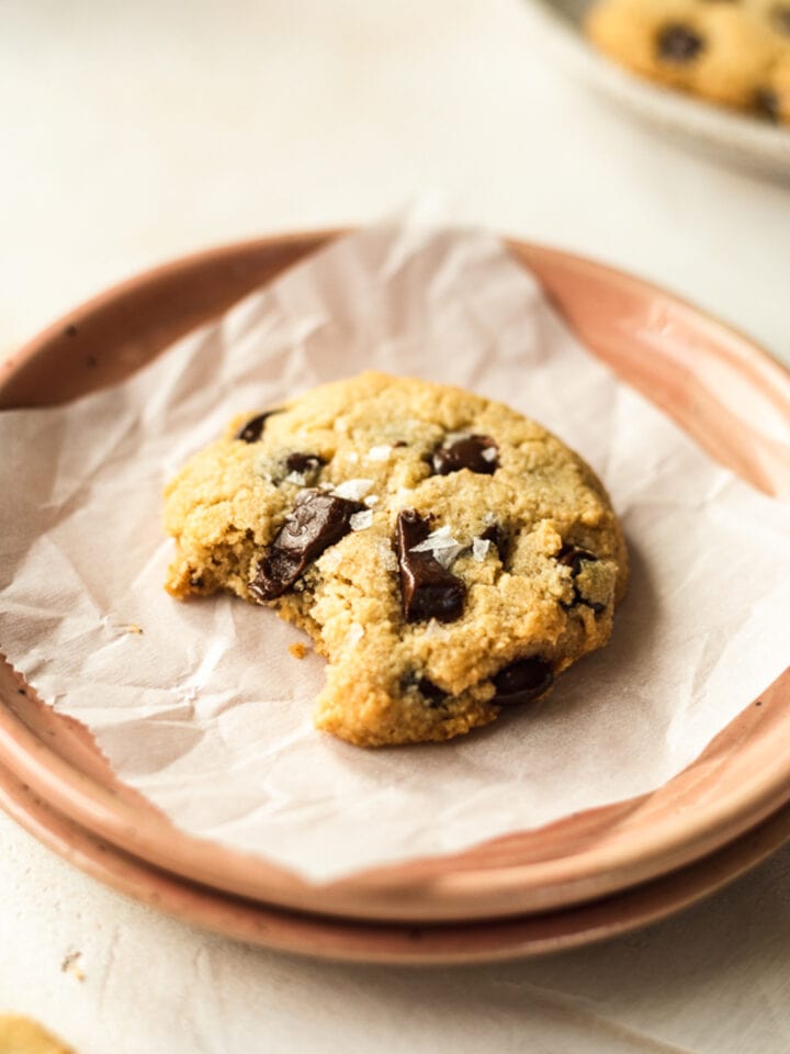 keto gingerbread cookies gluten-free + grain-free - Stem + Spoon