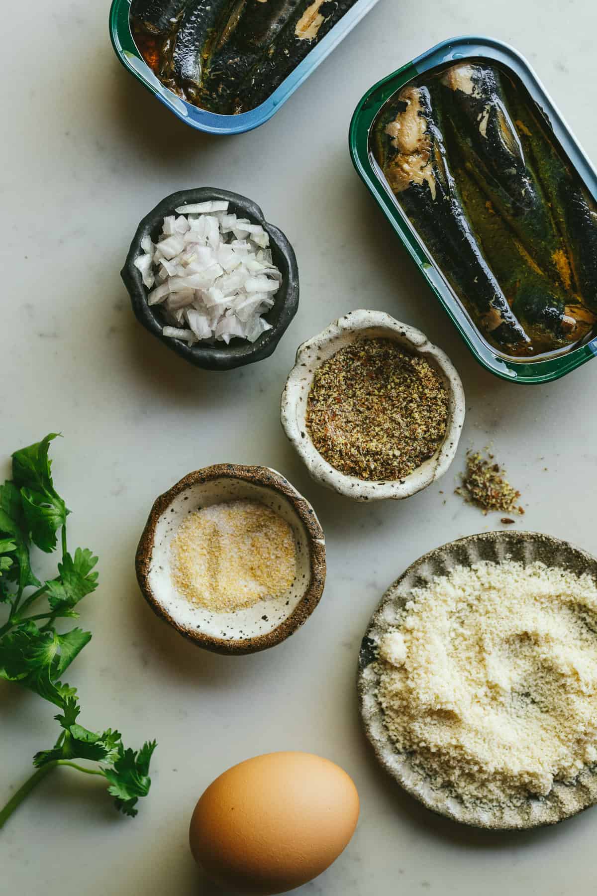 Ingredients for keto sardine cakes.